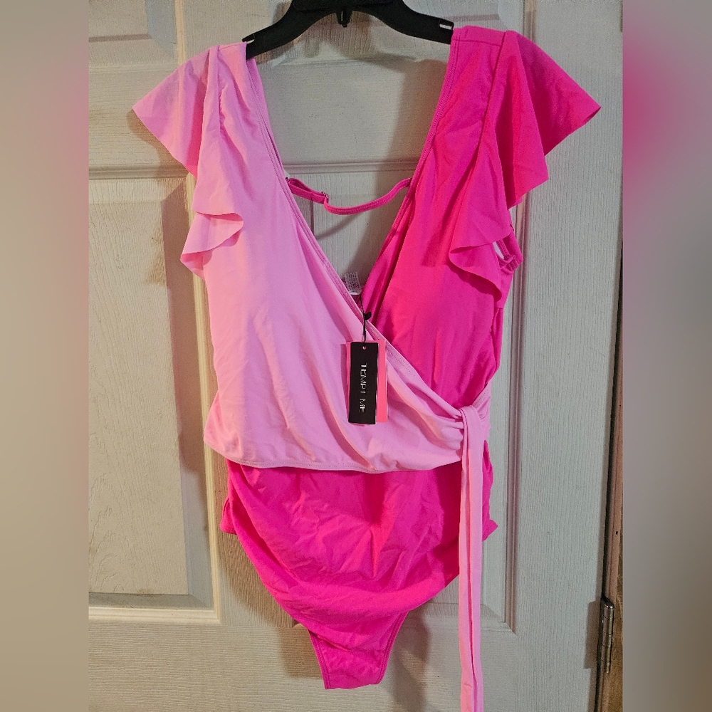 TEMPT ME NEON PINK ONE PIECE SWIMSUIT: NEW WITH TAGS: SIZE 16W